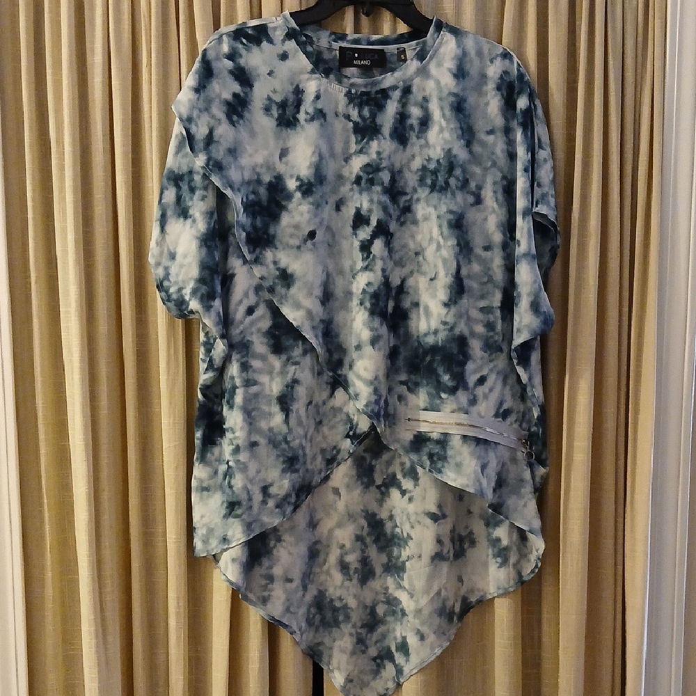 P Luca Milano Blue Lagenlook Tie-Dye Asymmetrical Split Front Top